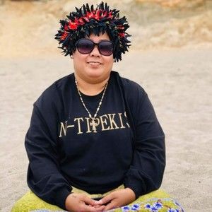 Meet your Posher, Neita